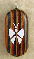 Load image into Gallery viewer, 3595 Thin Unique Wood Illusionist Locket