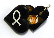 Load image into Gallery viewer, 4129 Natural Cross - Christian Fish Illusionist Locket