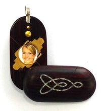Load image into Gallery viewer, 5191 Celtic Knot Illusionist Locket