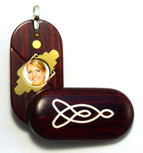 Load image into Gallery viewer, 0027 Thin Celtic Knot Illusionist Locket