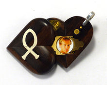 Load image into Gallery viewer, 4129 Thin Cross - Christian Fish Illusionist Locket
