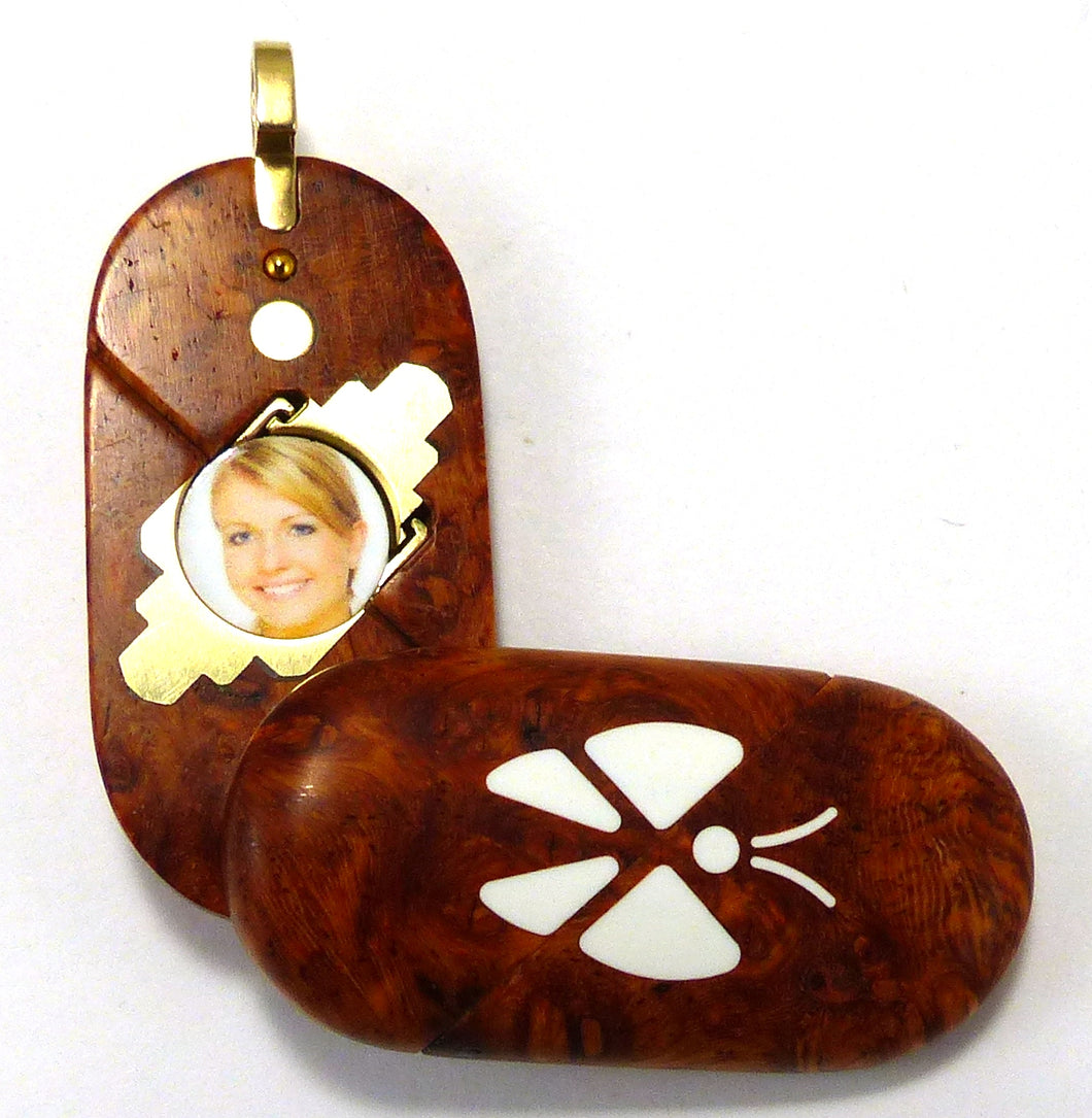 5737 Amboyna Burl Wood Illusionist Locket With 14 ct Gold Bail