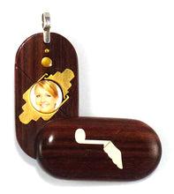 Load image into Gallery viewer, 4362 Thin Music Note - Dove Kingwood Illusionist Locket
