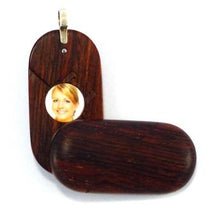Load image into Gallery viewer, 5068 Natural Honduras Rosewood Illusionist Locket
