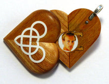 Load image into Gallery viewer, 5454 Natural Double Infinity Illusionist Locket
